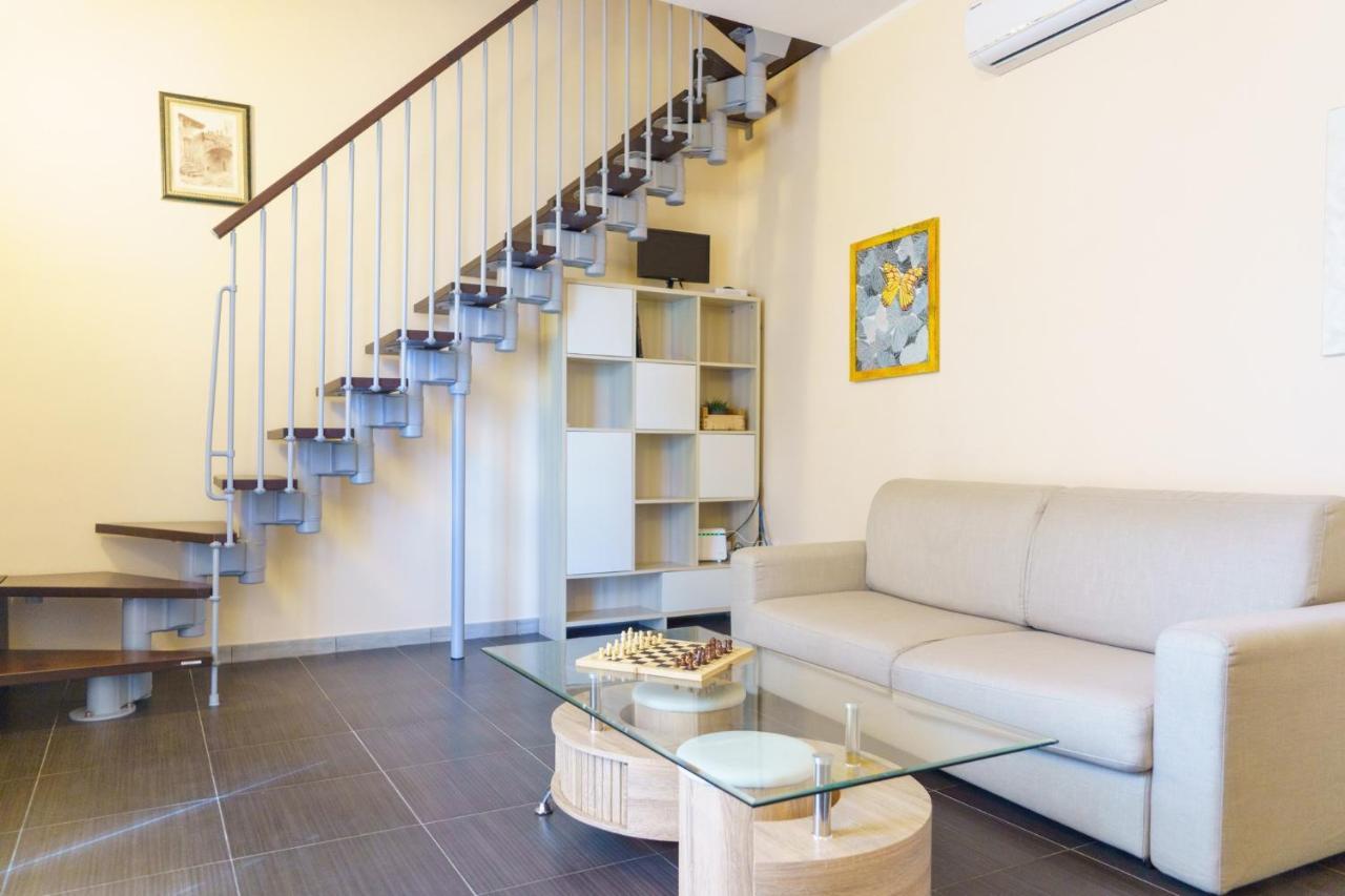 Siracusa Comfy & Central Apartment With Terrace Сиракуза Екстериор снимка